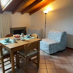 La Casa Rustica Di Ale E Becky , Bergamo Italia